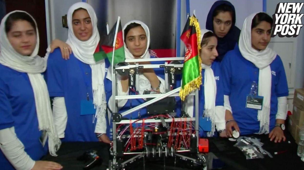 Oklahoma mom flies to Afghanistan, rescues members of all-girls Afghan robotics team