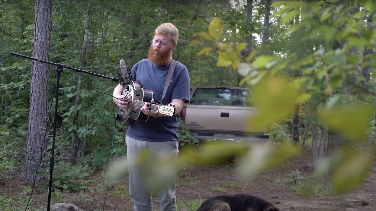 Oliver Anthony's new video of song 'I Want to Go Home' hits viral heights with over a million views in less than a day; includes iconic Bible verse on-screen