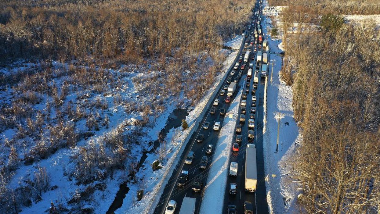 'One of the kindest moments I have ever witnessed': Couple and bakery come to the aid of stranded I-95 drivers