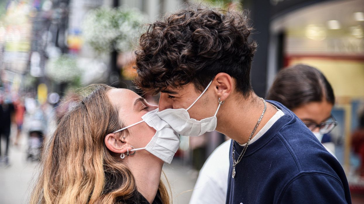 Oregon health officials say it's now OK to kiss on dates — but only if both parties have been vaccinated