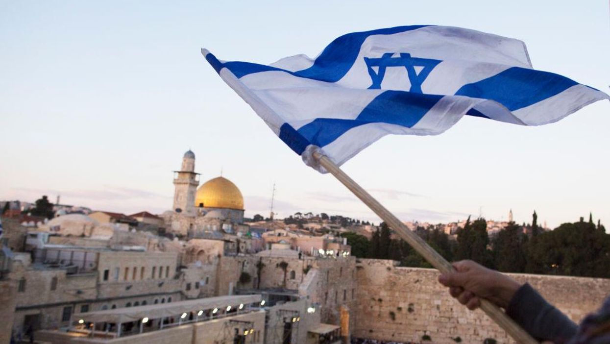 Palestinians attacked the tomb of Joseph in a 'frenzy of destruction'