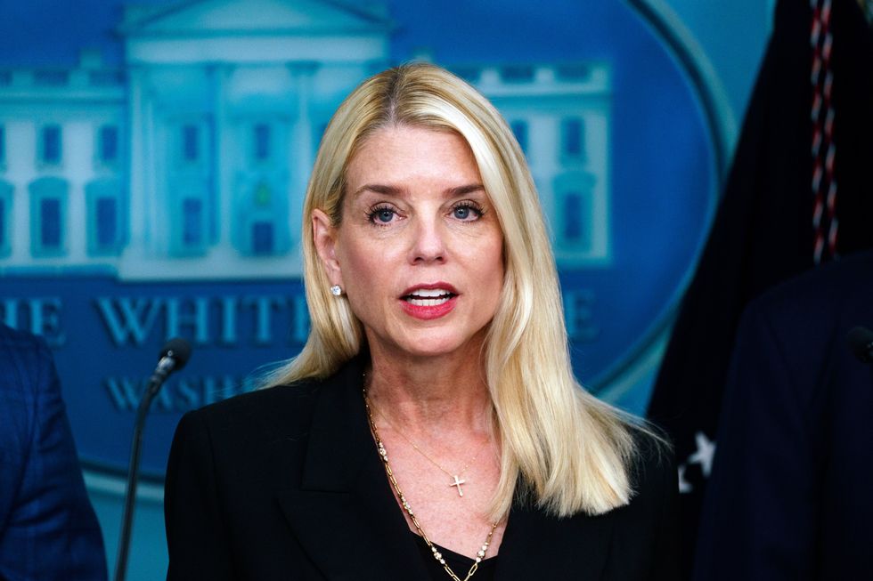 Pam Bondi reveals stunning new details about deranged DC leftist suspected in sandwich attack: 'We will come after you'