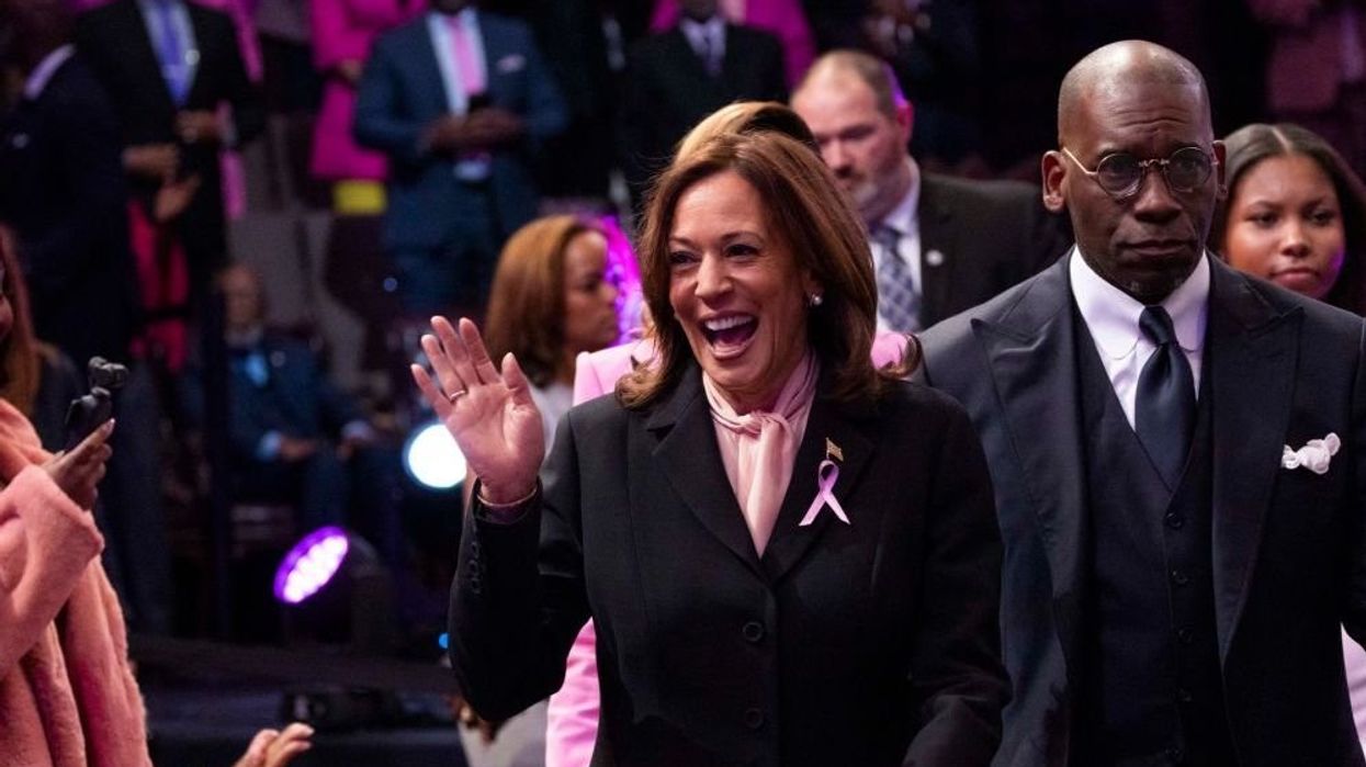 Pastor compares Kamala to Esther from the Bible — then the sermon gets even crazier: 'This is an idea that cannot be stopped'