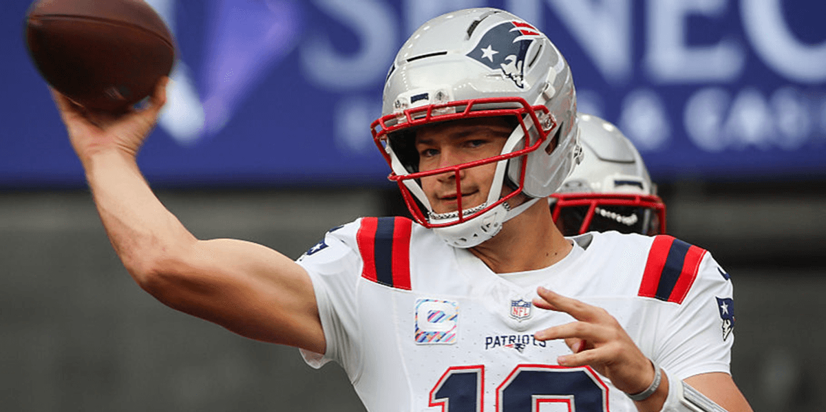 Skipitcal Patriots QB reveals he has taken classes in conspiracy theories — and ...