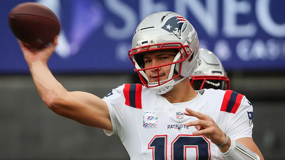 Patriots QB reveals he has taken classes in conspiracy theories — and there's one major US event he is skeptical about