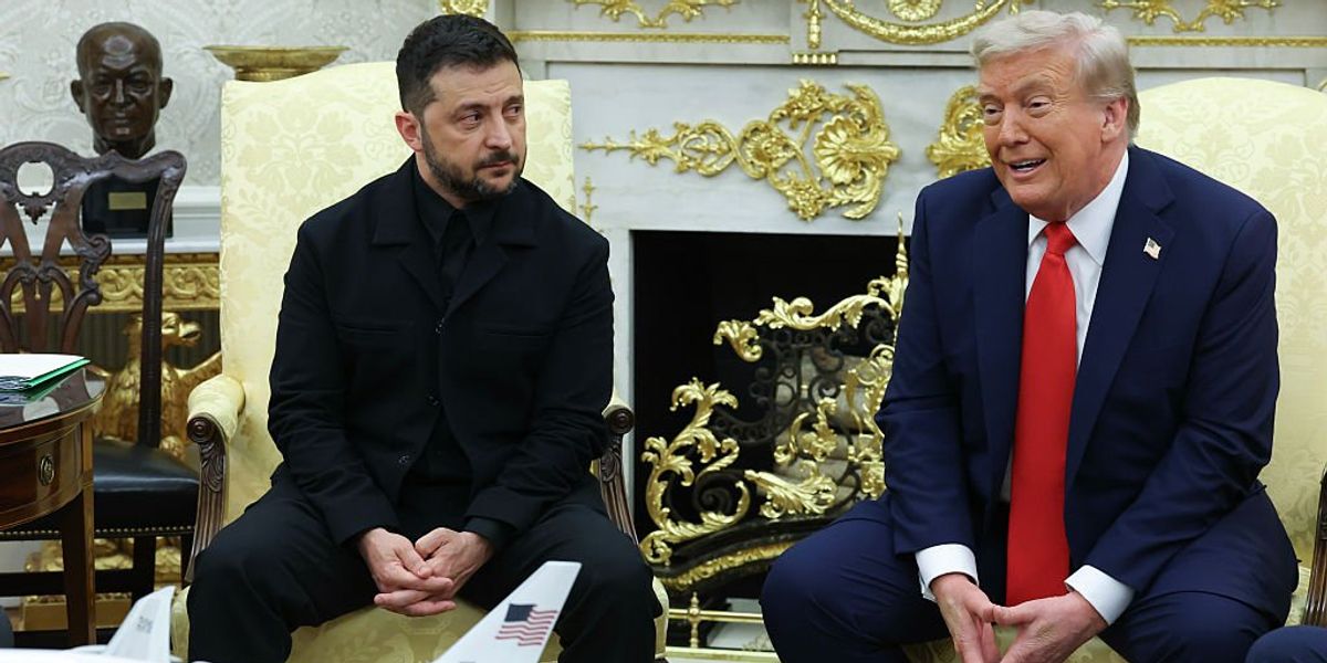 Peter Doocy confronts Zelenskyy with question central to peace talks — and the response speaks volumes Peter Doocy confronts Zelenskyy with question central to peace talks — and the response speaks volumes