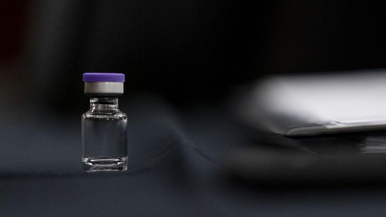 Pfizer vaccine to get official nod from FDA, vaccinations could start Monday, says HHS secretary