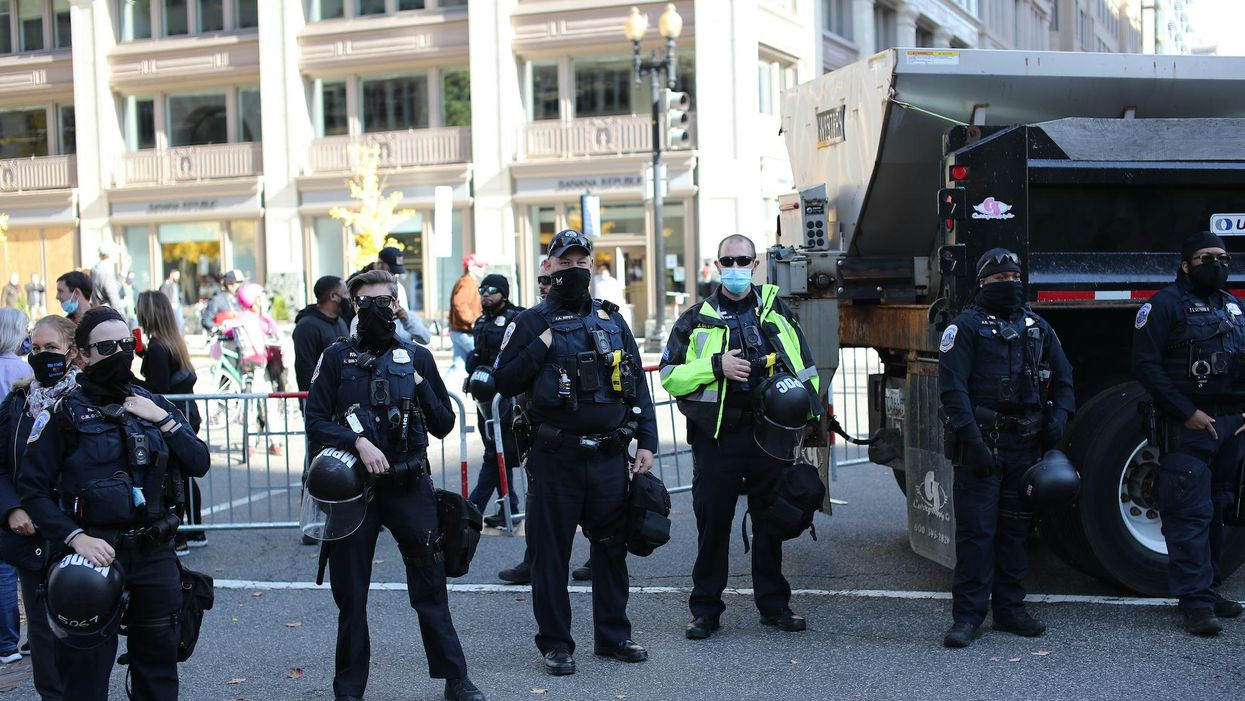 Pipe bomb found at headquarters of the RNC, DNC evacuated; other suspicious packages being investigated, including at US Capitol