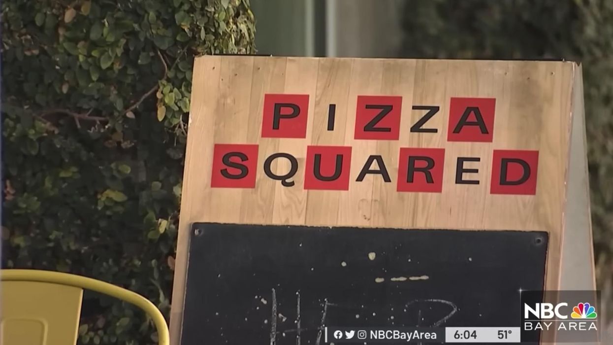 Pizza restaurant worker learns unforgettable lesson after telling police officers to leave restaurant