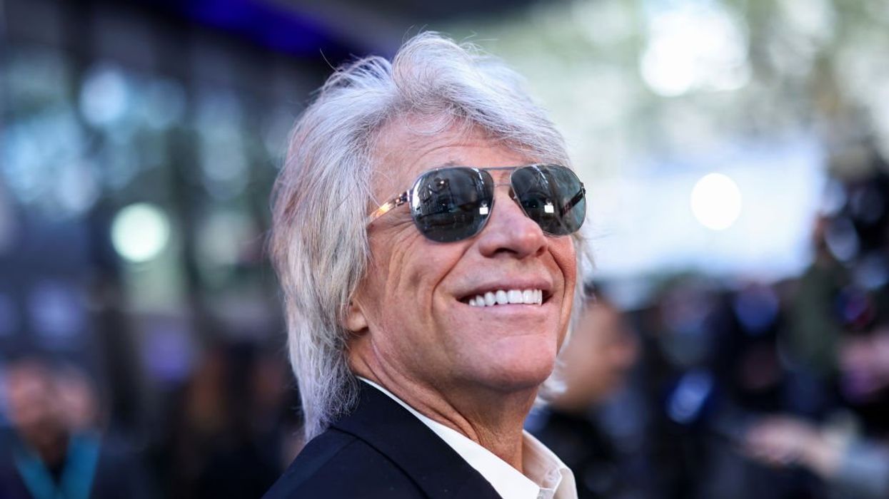 Police laud Jon Bon Jovi for talking woman down from ledge