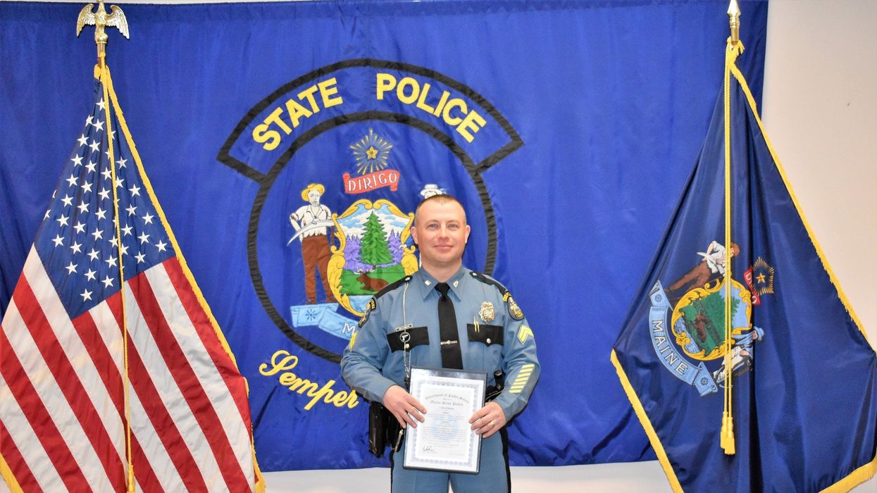 Police open fire on driver at US-Canada border; truck had 'sign' indicating 'explosive device on- board'