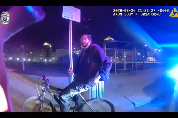 Police stop bicycle-riding male for traffic violation; turns out he has a gun and then runs from cop. It doesn't end well.
