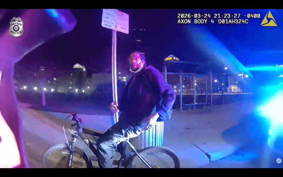 Police stop bicycle-riding male for traffic violation; turns out he has a gun and then runs from cop. It doesn't end well.