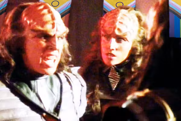 Polyamorous refugee Klingons: New 'Star Trek' writer makes 'three-parent household' a priority