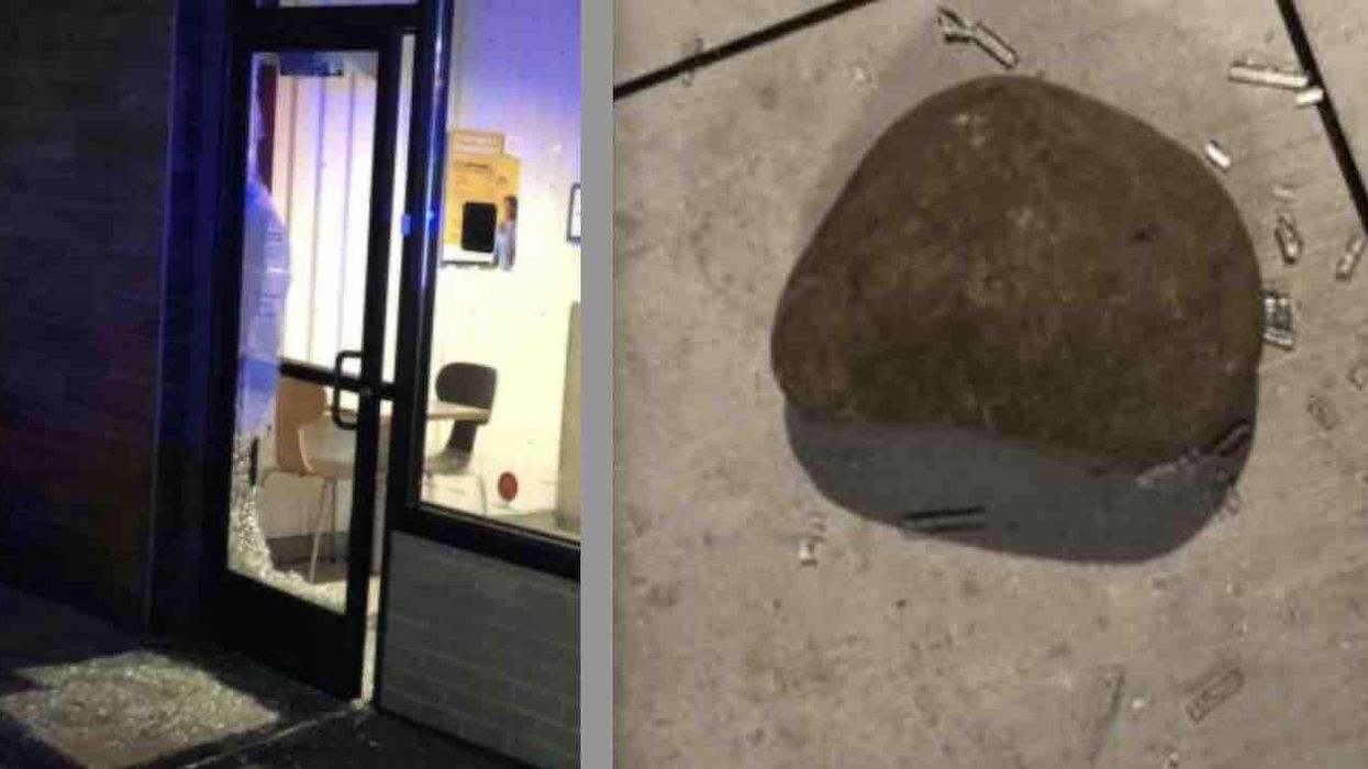 Portland cops back off from man pounding on restaurant door to give him 'space.' Soon he breaks door with 'grapefruit'-sized rock; staff hide in freezer.