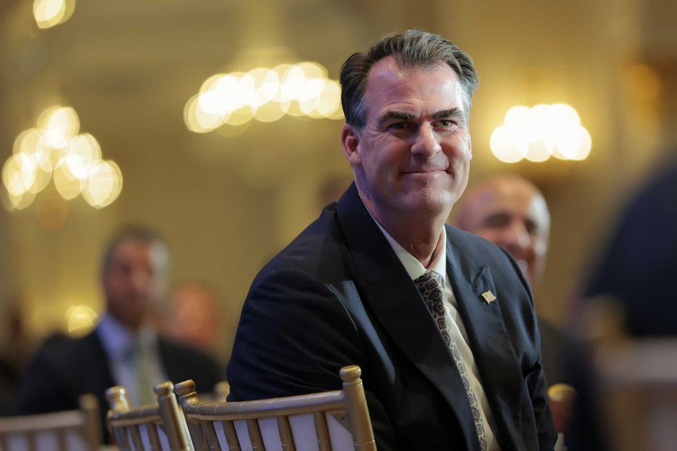 Pro-amnesty Utah Republican introduces last-ditch bill to import more migrants