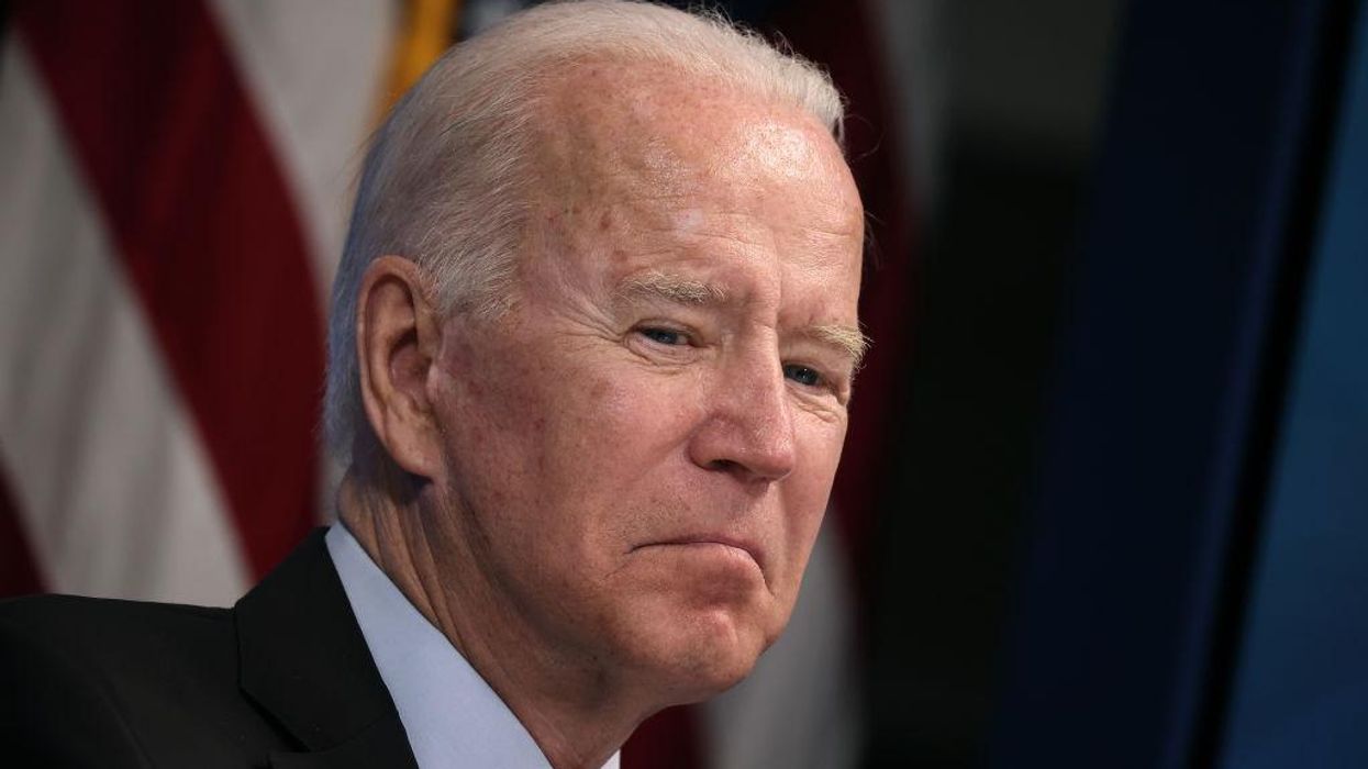 Pro-military cafe owner tells Biden supporters to take their business elsewhere after US service members are killed in Afghanistan