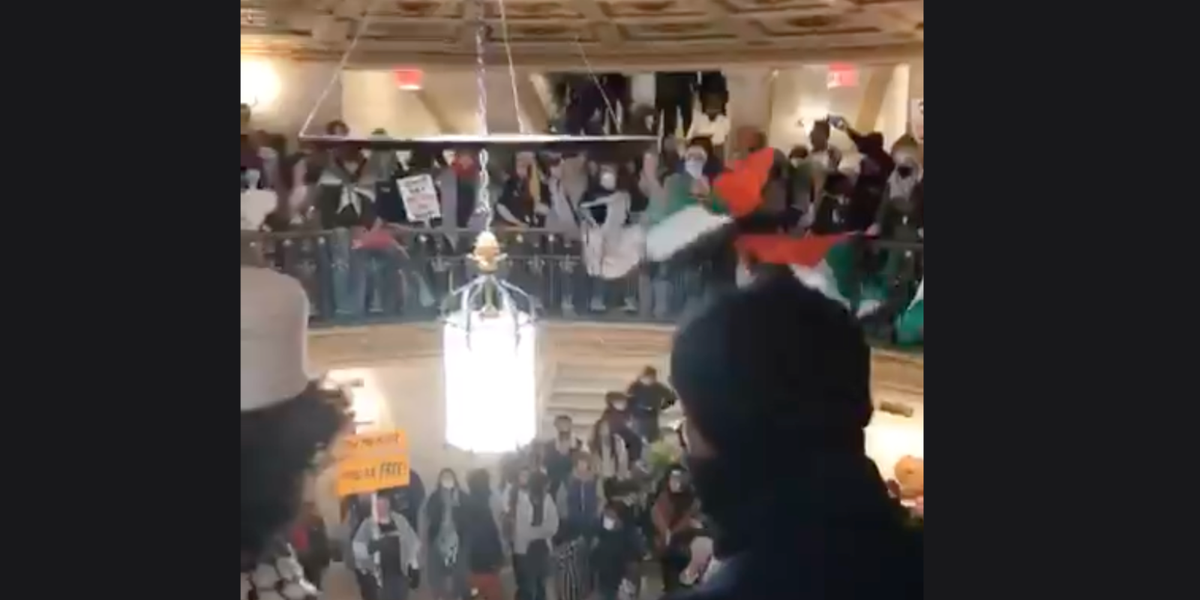 NextImg:Pro-Palestinian students at University of Michigan force their way into 'locked' admin building, several arrested: Report | Blaze Media