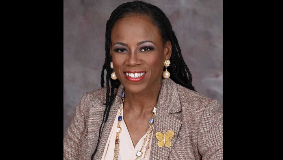 Pro-reparations Illinois Democrat indicted in FRAUD SCAM along with her daughter and husband