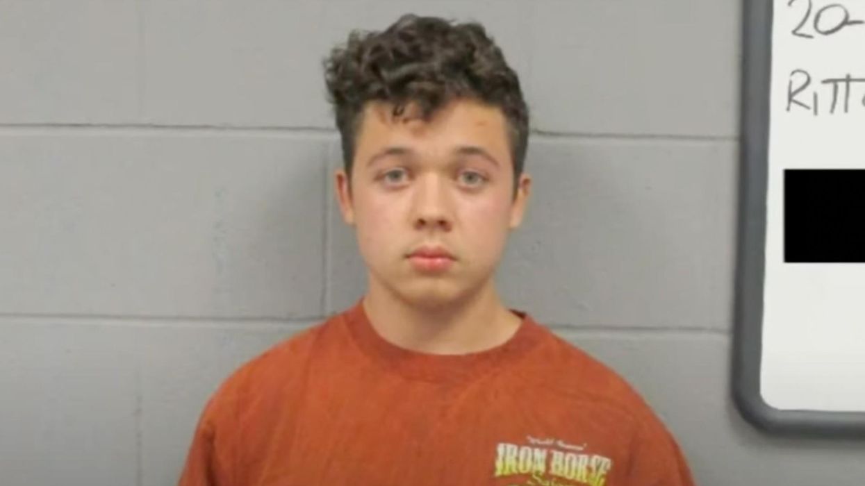 Prosecutors push to re-arrest Kyle Rittenhouse after he allegedly disappears without notice
