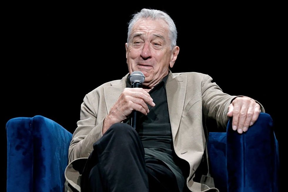 Punchy De Niro once again mistakes movie premiere for anti-Trump protest