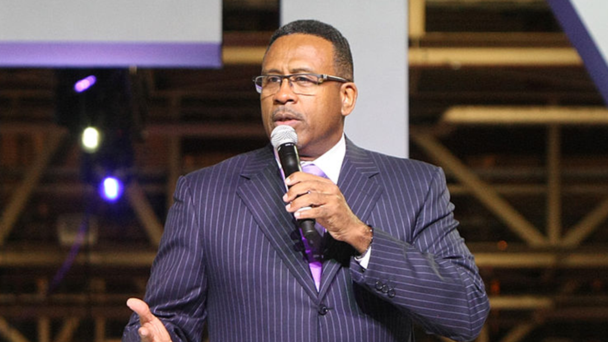 Radio host makes insane complaint about Charlie Kirk tributes at NFL games — but actual players disagree