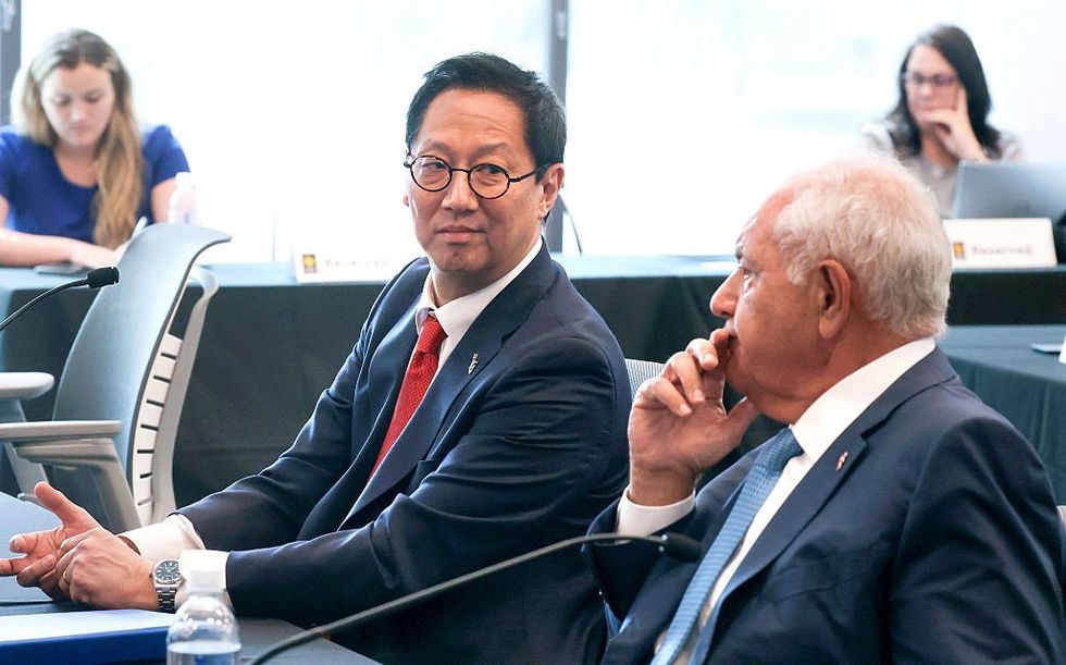 ‘Rarely has a suit been this empty’: The rise and fall of Santa Ono