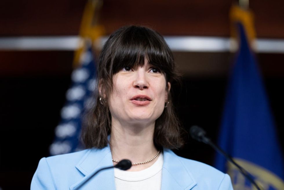 Rep. Gluesenkamp Perez carries right-to-repair torch
