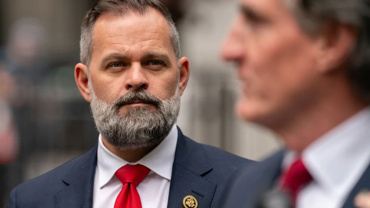 Rep. Mills’ risky road trip through Syria raises eyebrows