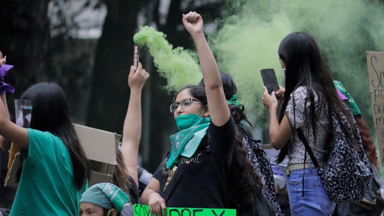 Report: Abortion activists plan to shuttle women into Mexico to terminate pregnancies, smuggle abortion pills into US