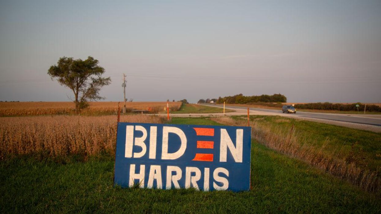 Report: Democratic Party brand 'so toxic' in rural US that liberals are removing yard signs and bumper stickers: 'We're on the run'