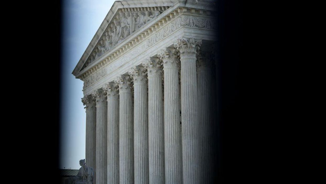 Report: SCOTUS clerks may lawyer up as leak hunt intensifies