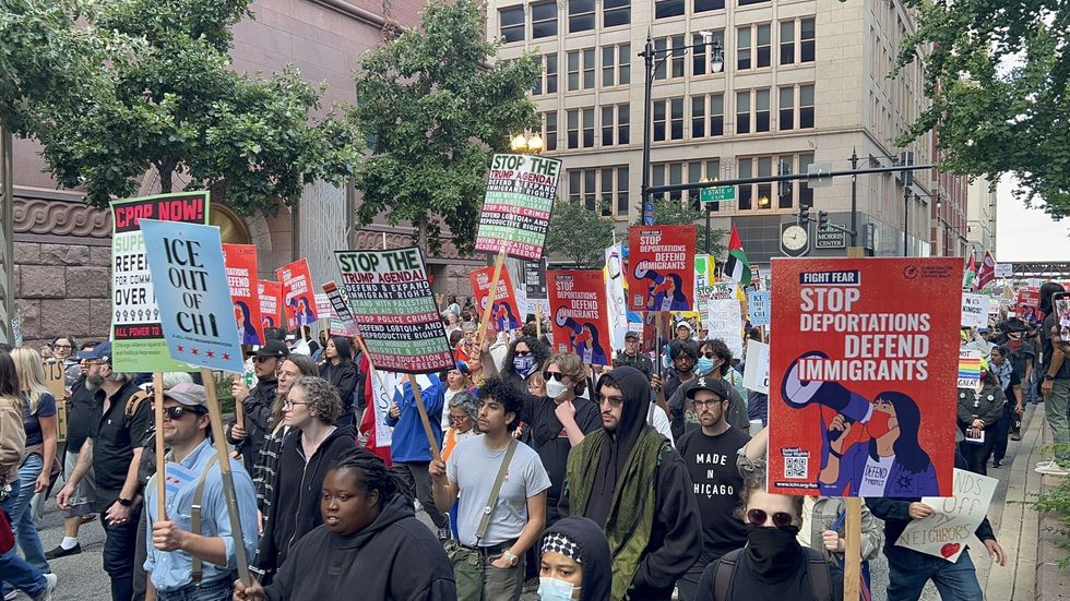 Resistance mounts in Chicago as city braces for potential National Guard deployment