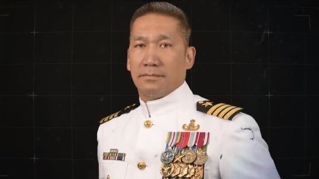 Retired Navy combat veteran jumps into the race to unseat Sen. Tim Kaine in Virginia; hits hard with must-watch video