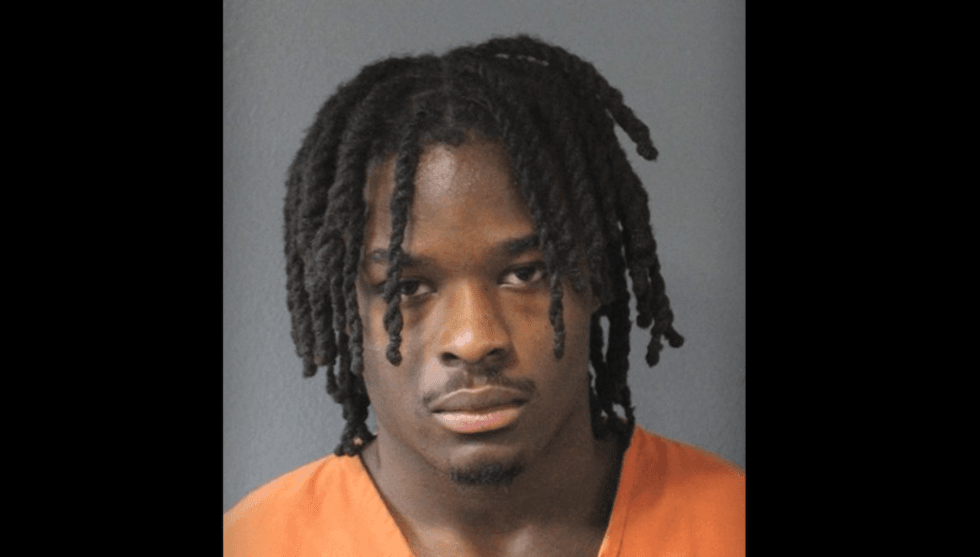 Rifle-toting male allegedly tries robbing convenience store. But clerk has no cash — so crook lowers the bar just a tad.