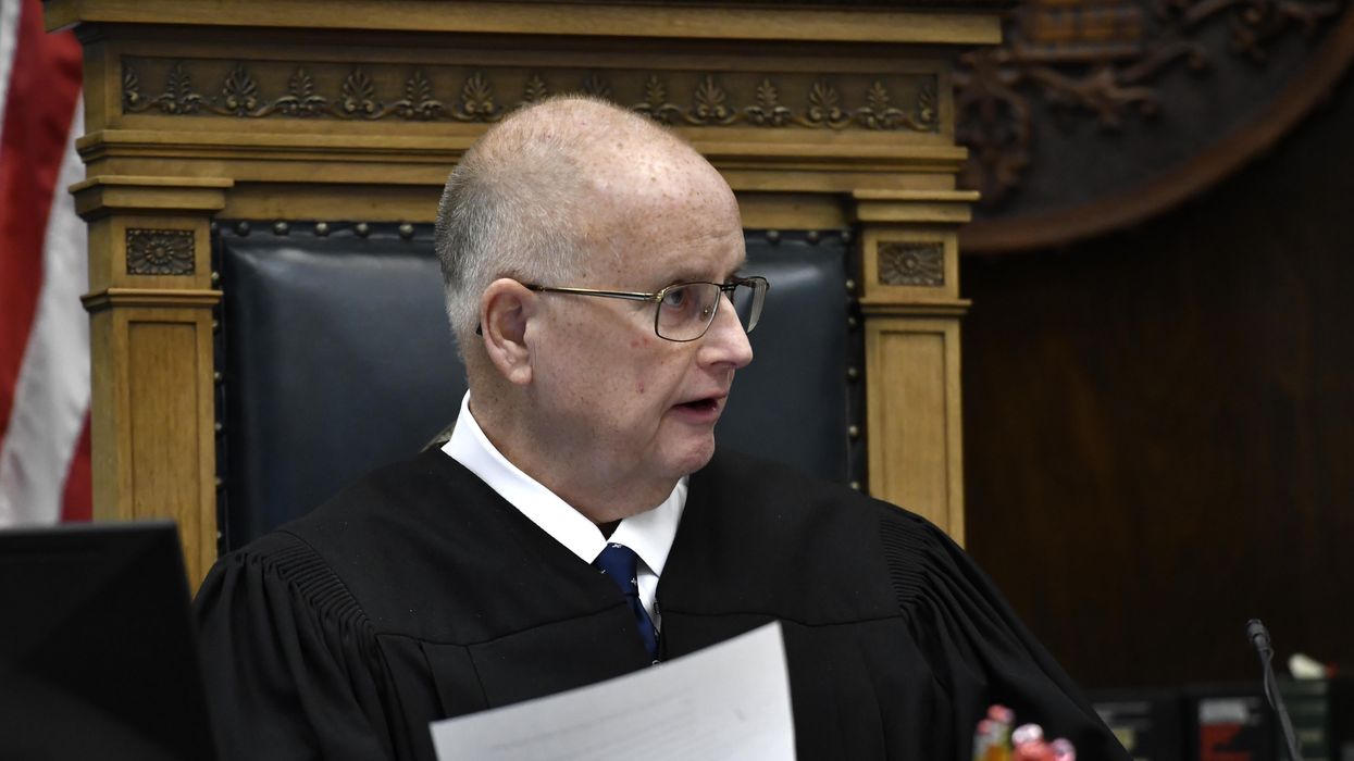 Rittenhouse Judge Bruce Schroeder receives hundreds of menacing emails during trial wishing murder of his children and more: Report