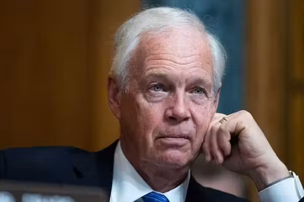 Ron Johnson amplifies voices of vaccine-injured Canadians in COVID reckoning