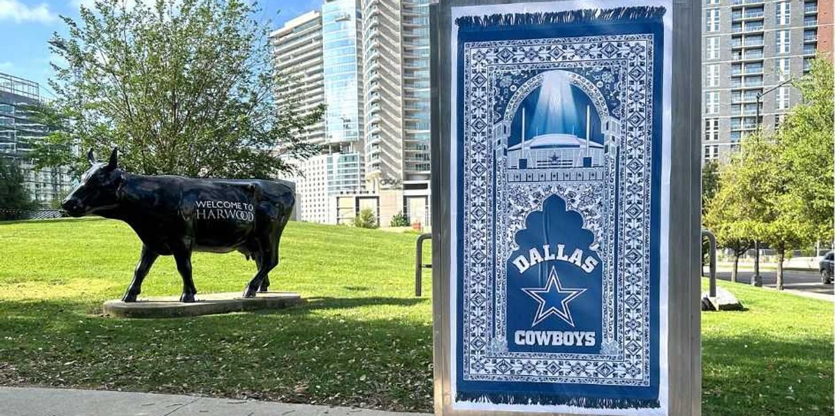 Sabo puts up 'prayer rug' posters protesting planned Muslim development in heart of Texas