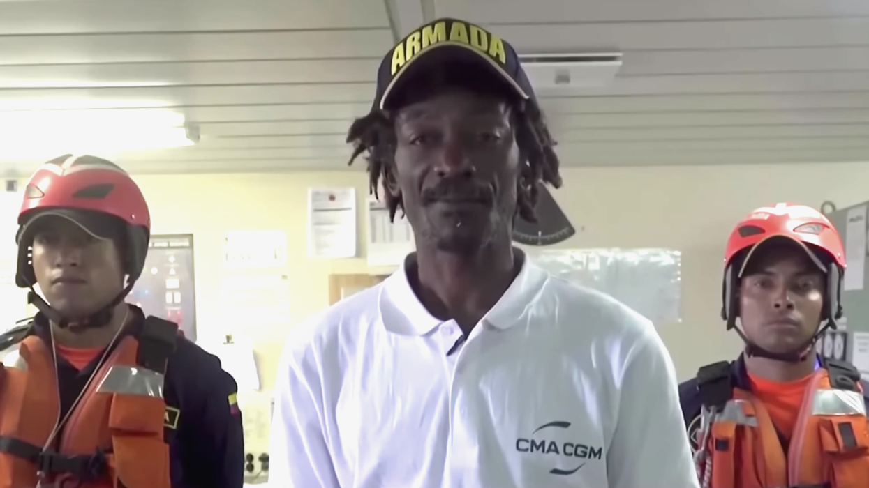 Sailor survives 24 days lost at sea by eating ketchup