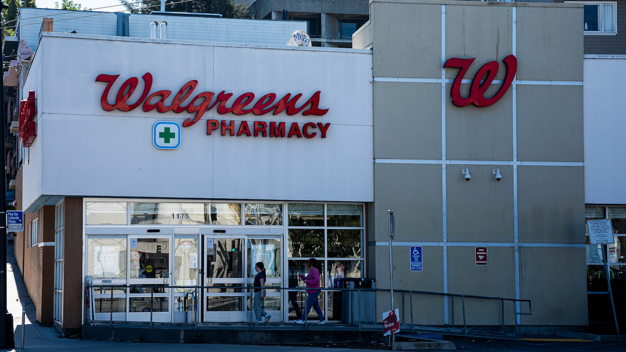 San Francisco Walgreens worker allegedly stabs shoplifter in eye amid physical altercation