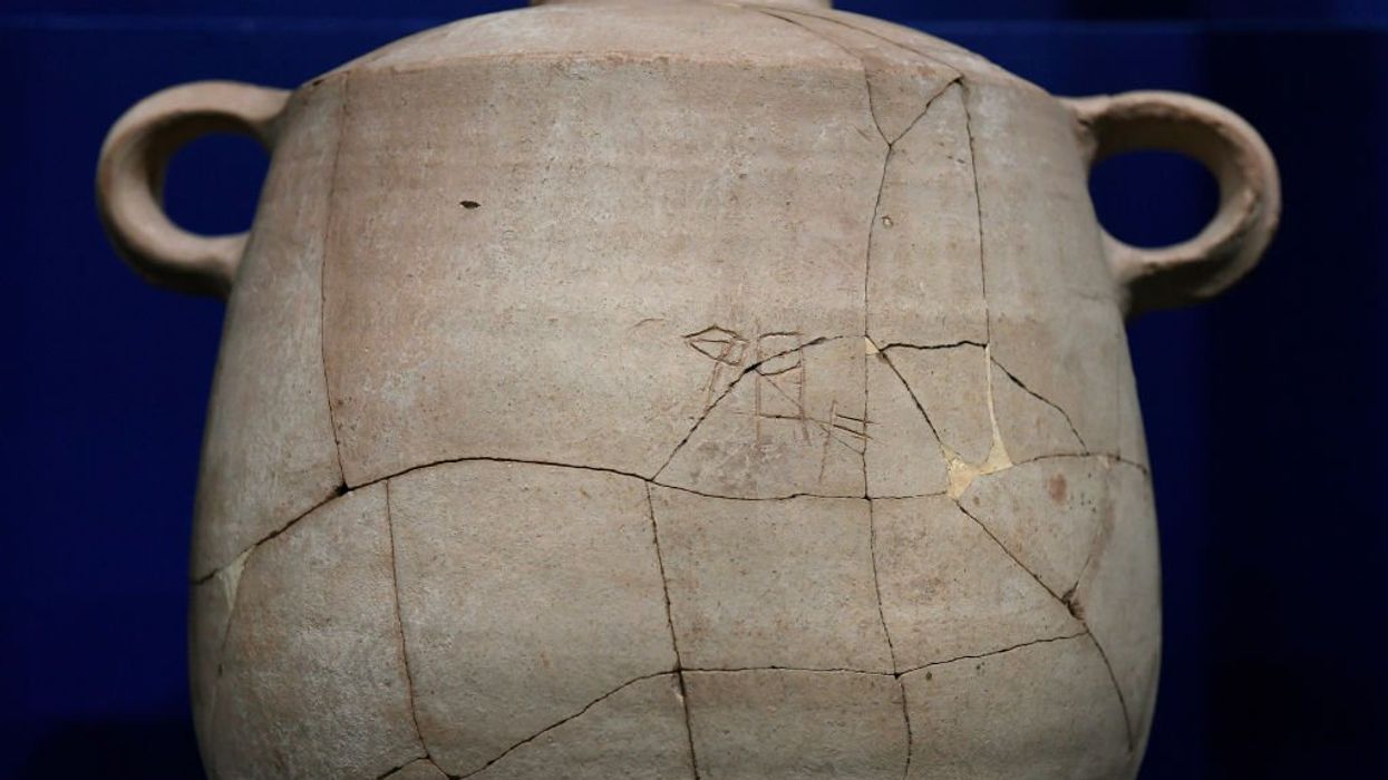 Saving American history begins with simple clay pots