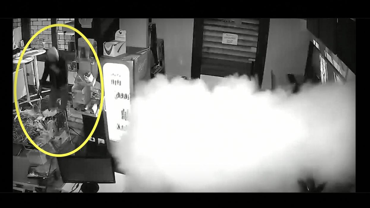 Security fogging system designed to send smash-and-grab crooks back where they came from: 'You can’t see what you’re trying to steal'