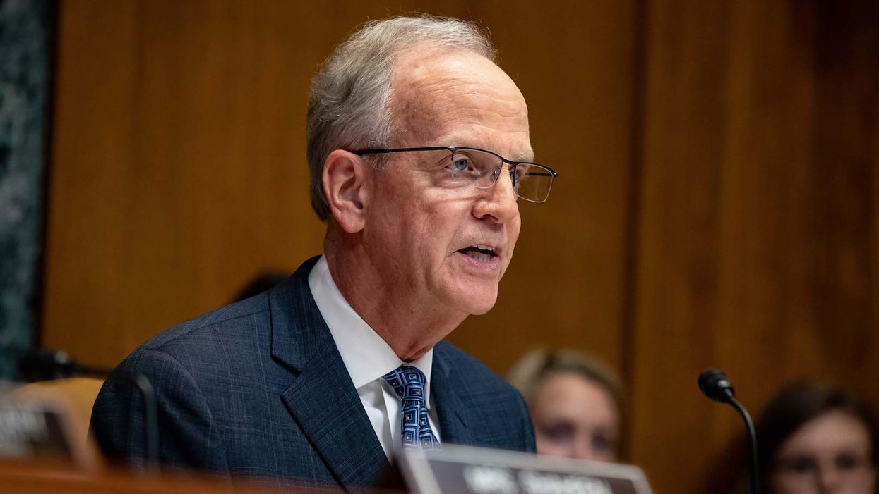 GOP senator warns Trump admin that farmers are nearing 'financial collapse' due to trade war with China