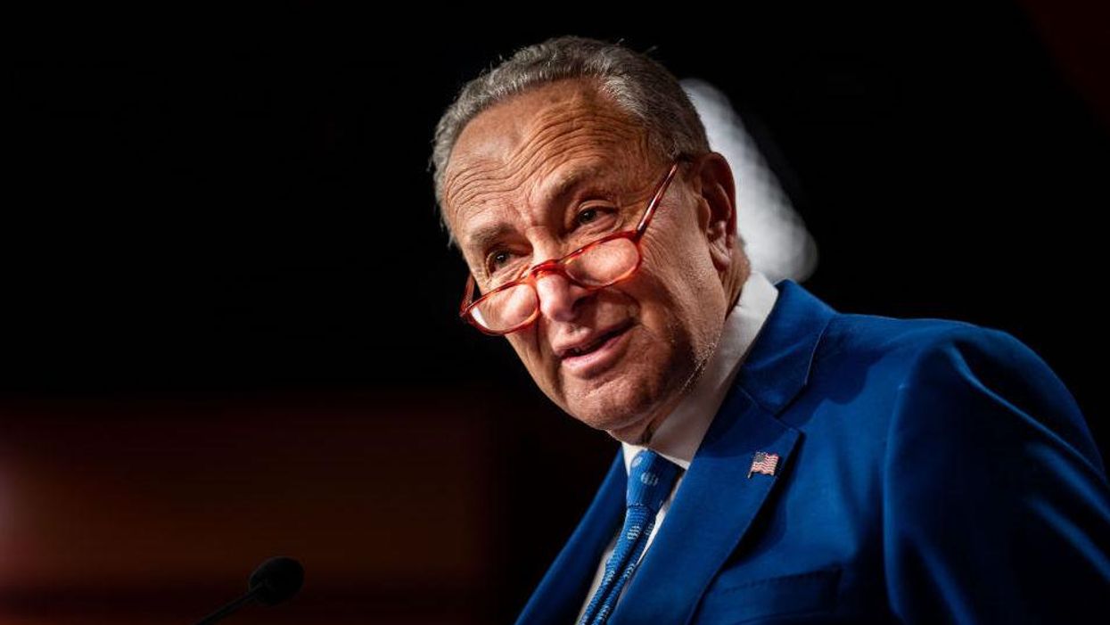 Senate Democrats adopted 'Don't test, don't tell' COVID policy to rush through inflation bill: 'You can bring your ventilator and still vote'