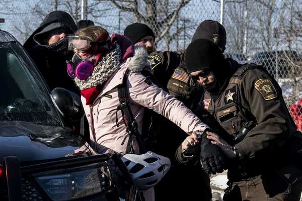 Sex toys, other objects allegedly thrown at cops at Minneapolis ICE facility, prompting dozens of arrests — but not by DHS