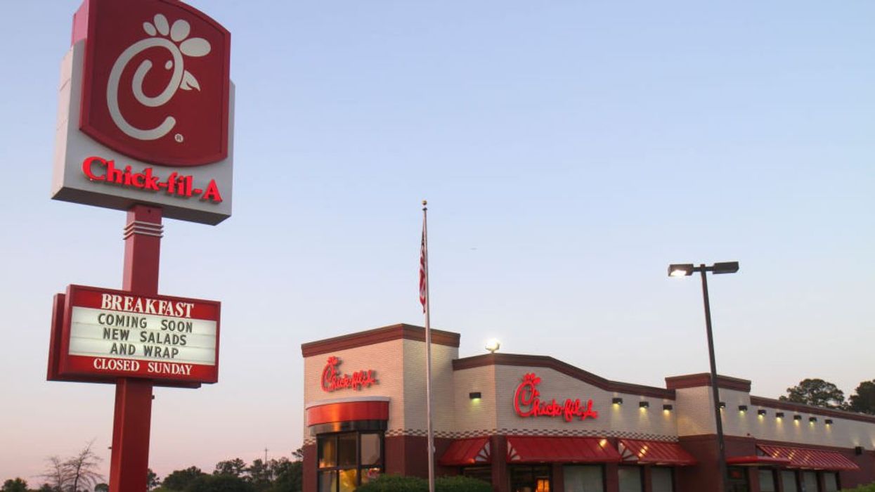 Shake Shack takes a shot at Chick-fil-A with new promotion, but Chick-fil-A gets the last laugh
