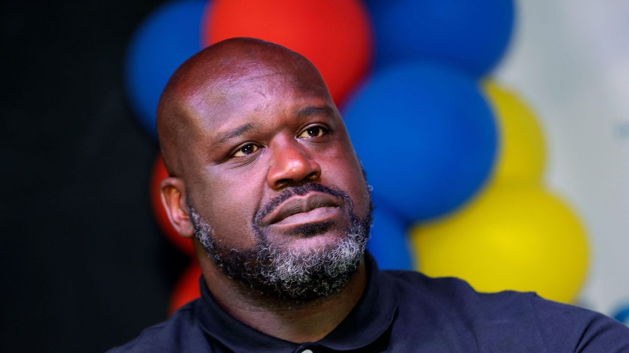 Shaquille O'Neal contributes $5,000 to reward for information on accused cop-killer