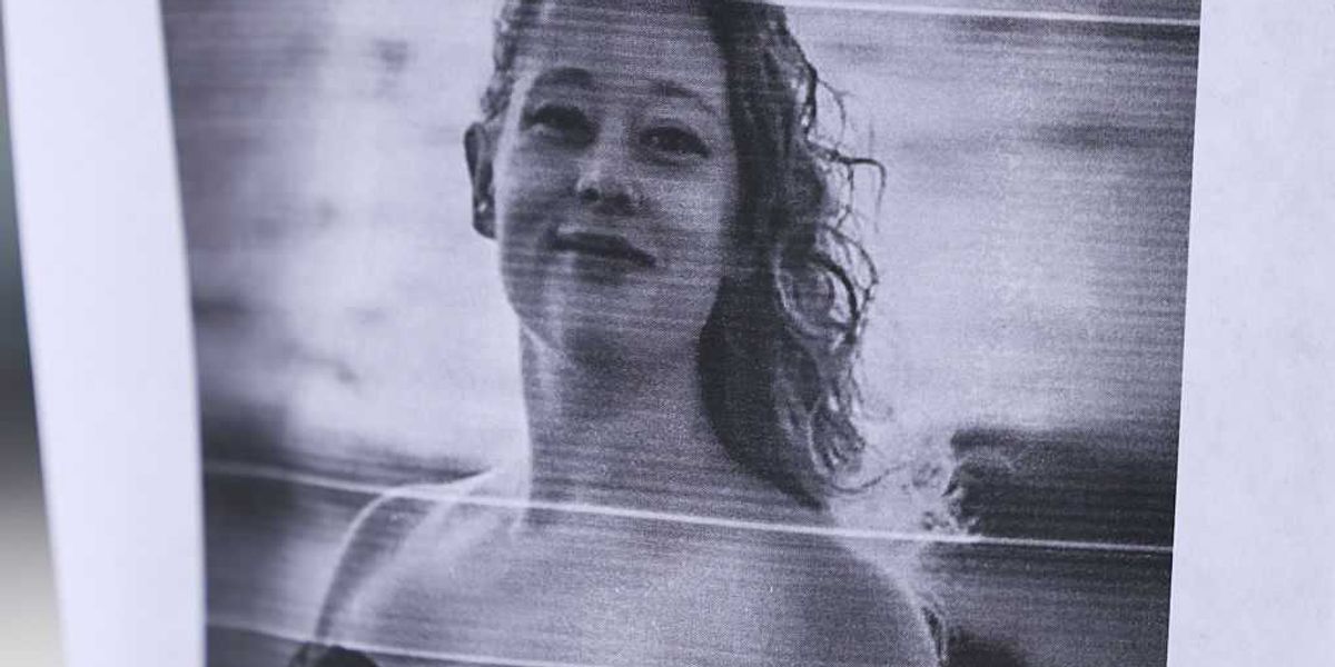 'She was not just ... there to observe': Expert reveals to Glenn Beck Renee Good's radical ties