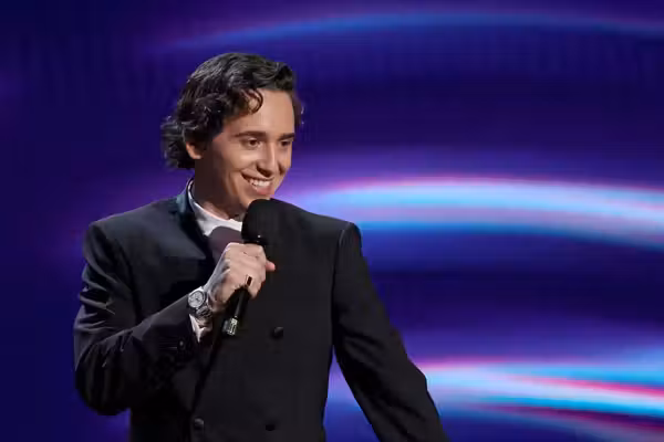 SNL comedian hosts ESPY Awards, celebrates immigrants while taking shots at American culture