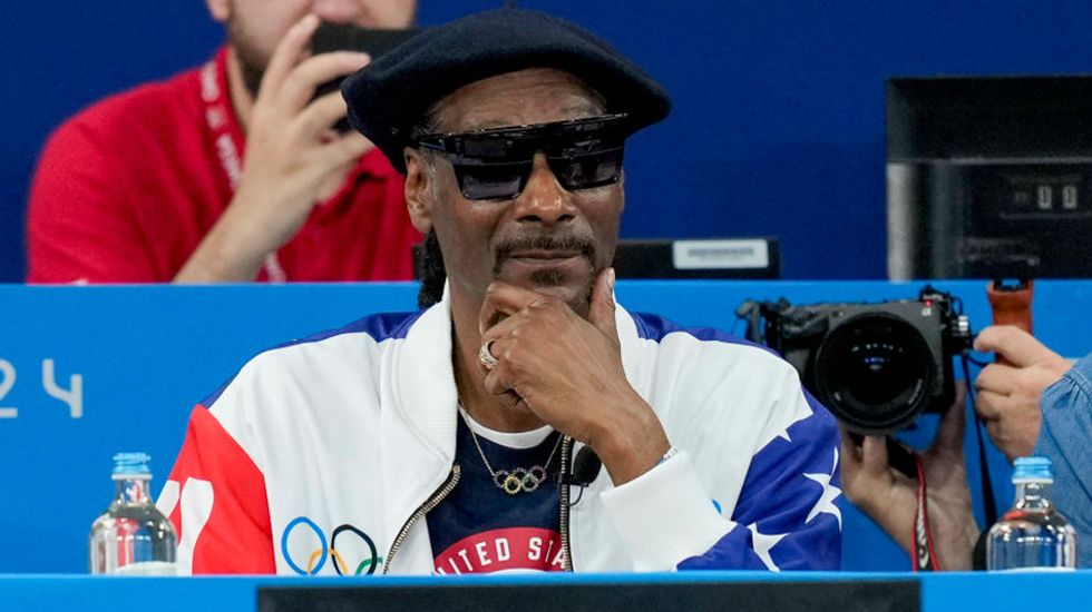Snoop Dogg's new trick: Pushing cartoons that teach kids about gay parents